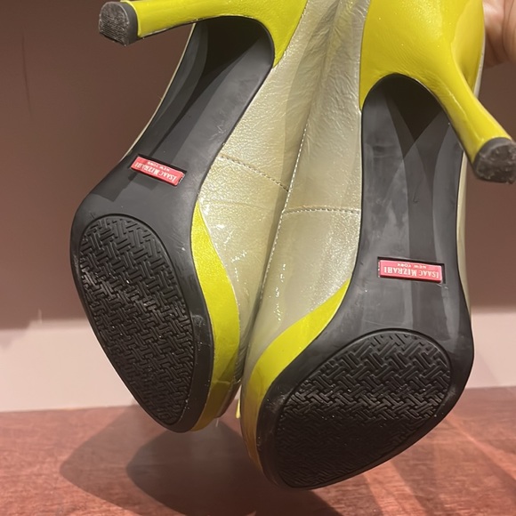 Isaac Mizrahi Green/grey heels size 7 women - Picture 5 of 5